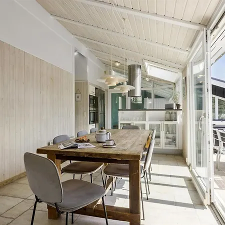 펜션 Erma - 125m From The Sea By Interhome *